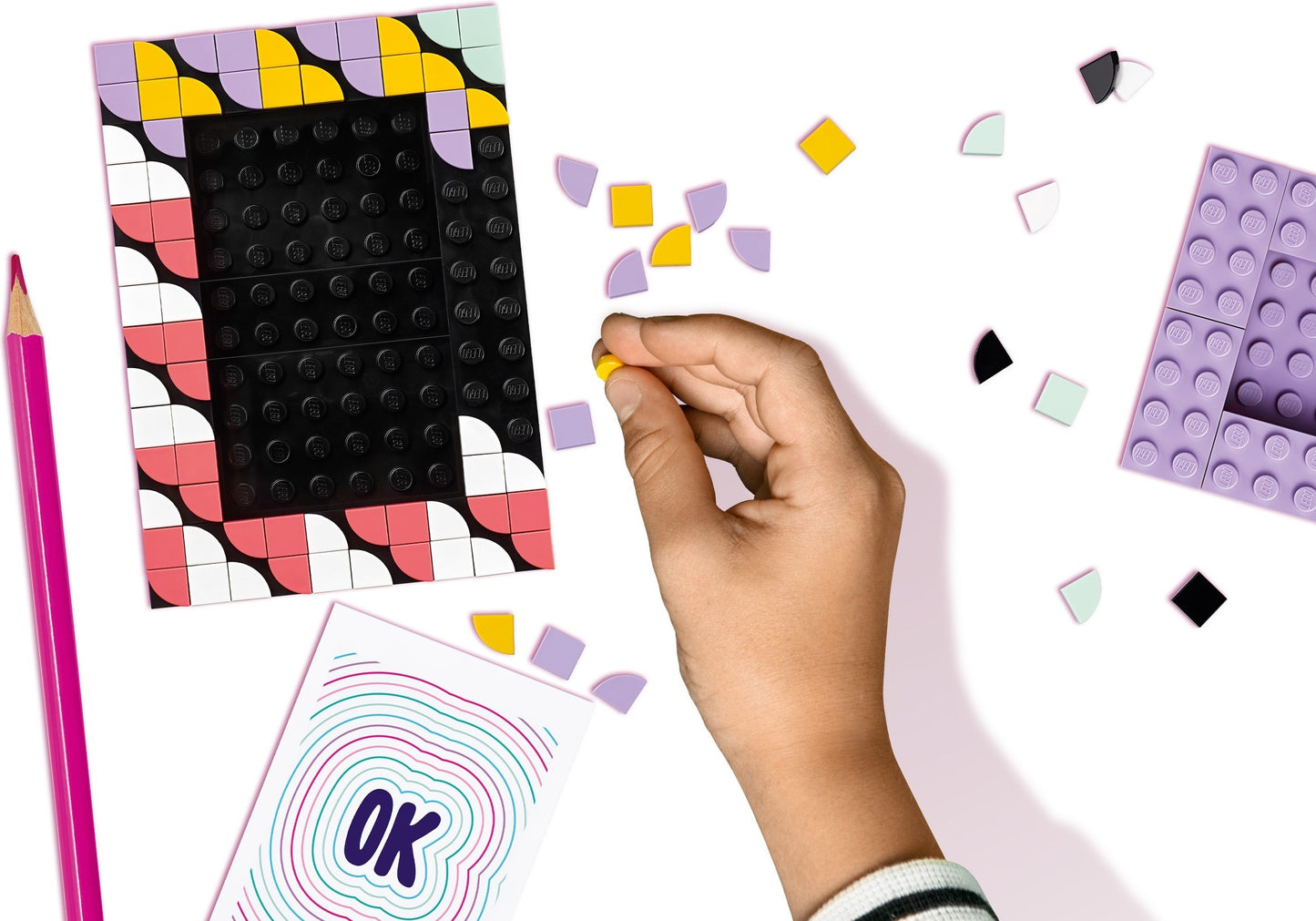 LEGO 41914 DOTS Creative Picture Frames Kit - DIY Photo Frame Set