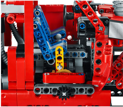 LEGO 42029 Customized Pick-Up Truck: Off-Road 4x4 Power