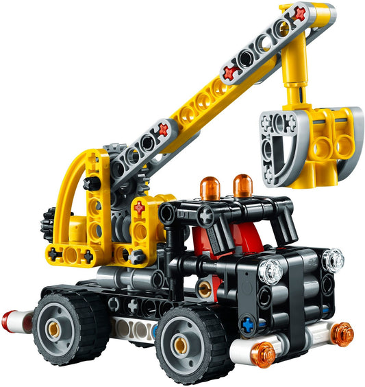 LEGO 42031 Cherry Picker & Tow Truck 2-in-1 Building Kit – view 2 - Auzzistore
