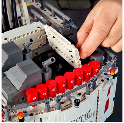 LEGO 42100 Liebherr R 9800 Excavator - Technic App-Controlled