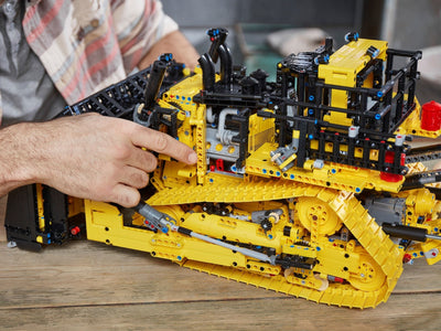 LEGO 42131 App-Controlled Cat D11 Bulldozer
