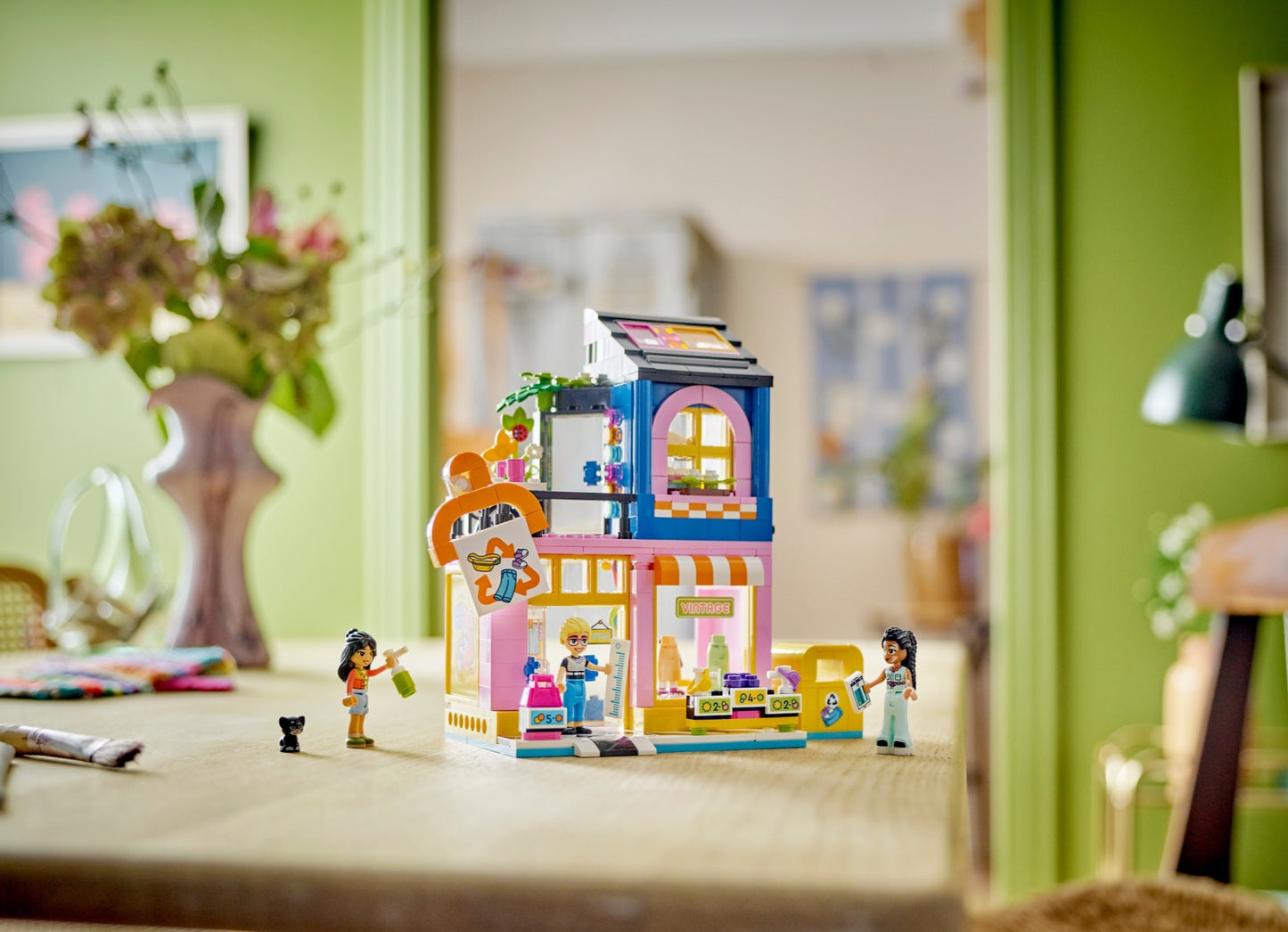 LEGO Friends Vintage Fashion Store 42613