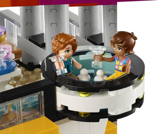 LEGO Friends 42639 Andrea's Modern Mansion – view 2 - Auzzistore