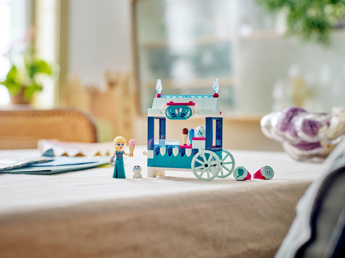 LEGO Disney Princess Elsa’s Frozen Treats 43234