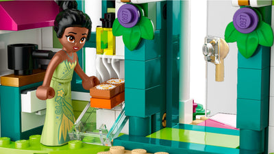 LEGO Disney Princess Series 43246 Disney Princess Market Adventure