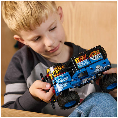LEGO Technic Monster Jam Grave Digger Fire and Ice 42219 263-Piece Pull-Back Truck