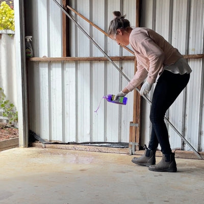 DIGGERS™ 1L Driveway Cleanup