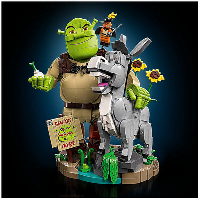 LEGO Shrek Donkey and Puss in Boots Figure Building Set Display Model 72423