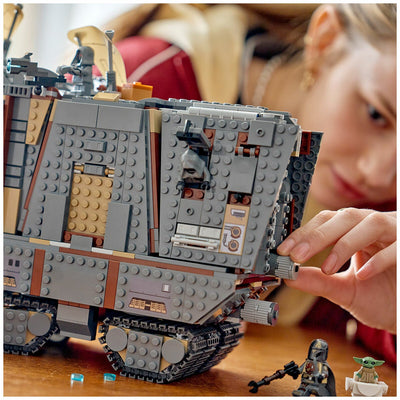 LEGO Star Wars Offworld Sandcrawler And Mudhorn Building Set 5 Minifigures 75453