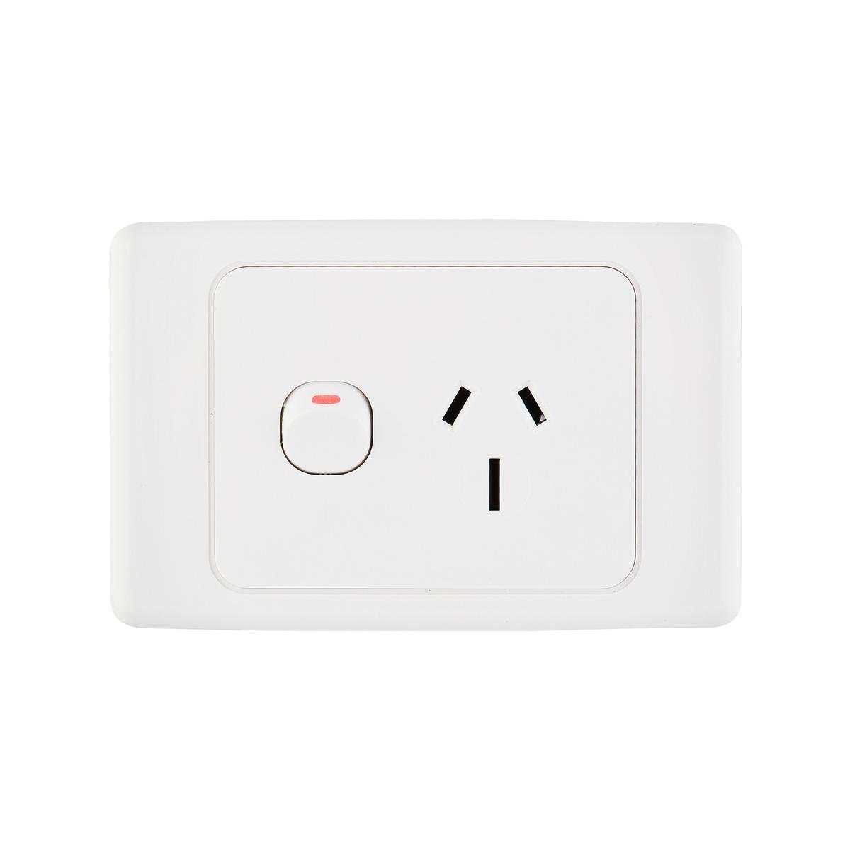 Deta 15A Single Power Point - 250V - Polycarbonate - Heavy Duty Use