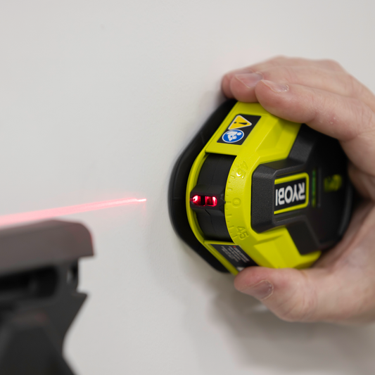 Ryobi Airgrip Line Laser - 4m Red Laser Level Tool with Vacuum Base – view 2 - Auzzistore
