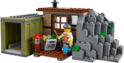 LEGO 60131 City Crooks Island Set
