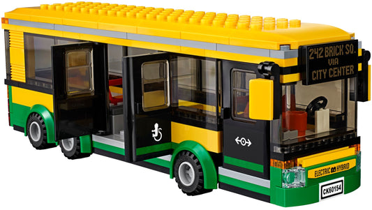 LEGO 60154 City Bus with Stop & Newsstand – view 2 - Auzzistore