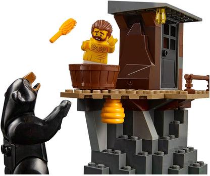 LEGO 60173 Mountain Police Arrest Helicopter & Crook Hideout
