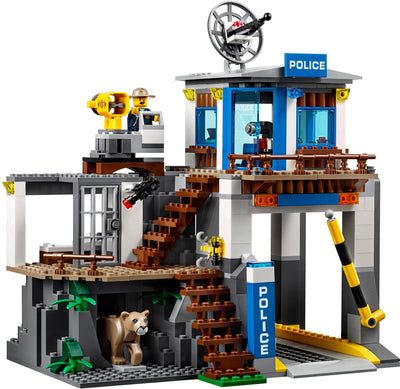 LEGO City Mountain Police Headquarters 60174 Building Kit