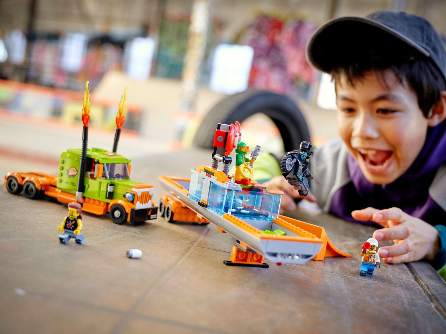 LEGO 60294 City Stunt Show Truck