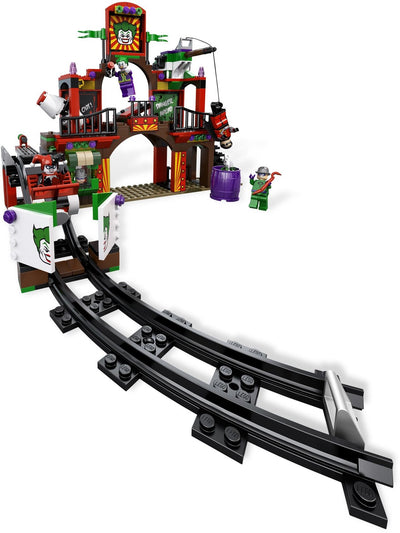 LEGO DC Superheroes 6857 The Dynamic Duo Funhouse Escape Batman Joker