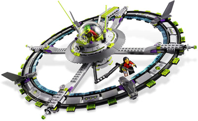 LEGO 7065 Space Alien Mothership