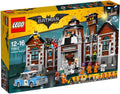 LEGO 70912 Arkham Asylum Breakout Batman Set