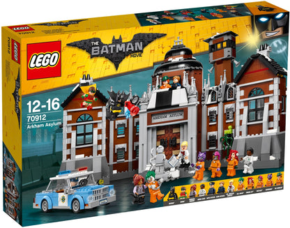 LEGO 70912 Arkham Asylum Breakout Batman Set