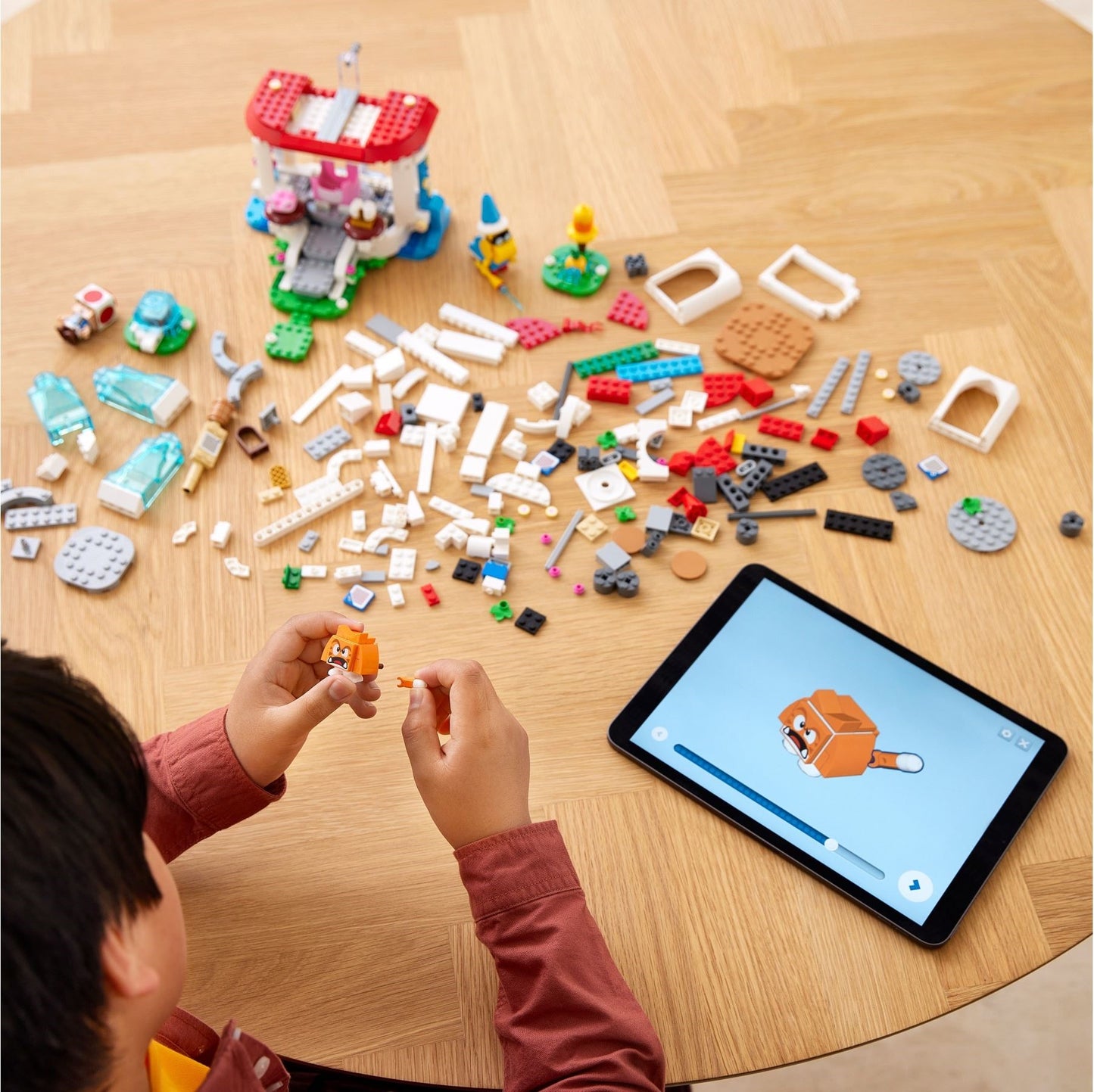 LEGO 71407 Cat Peach Suit & Frozen Tower Expansion Set
