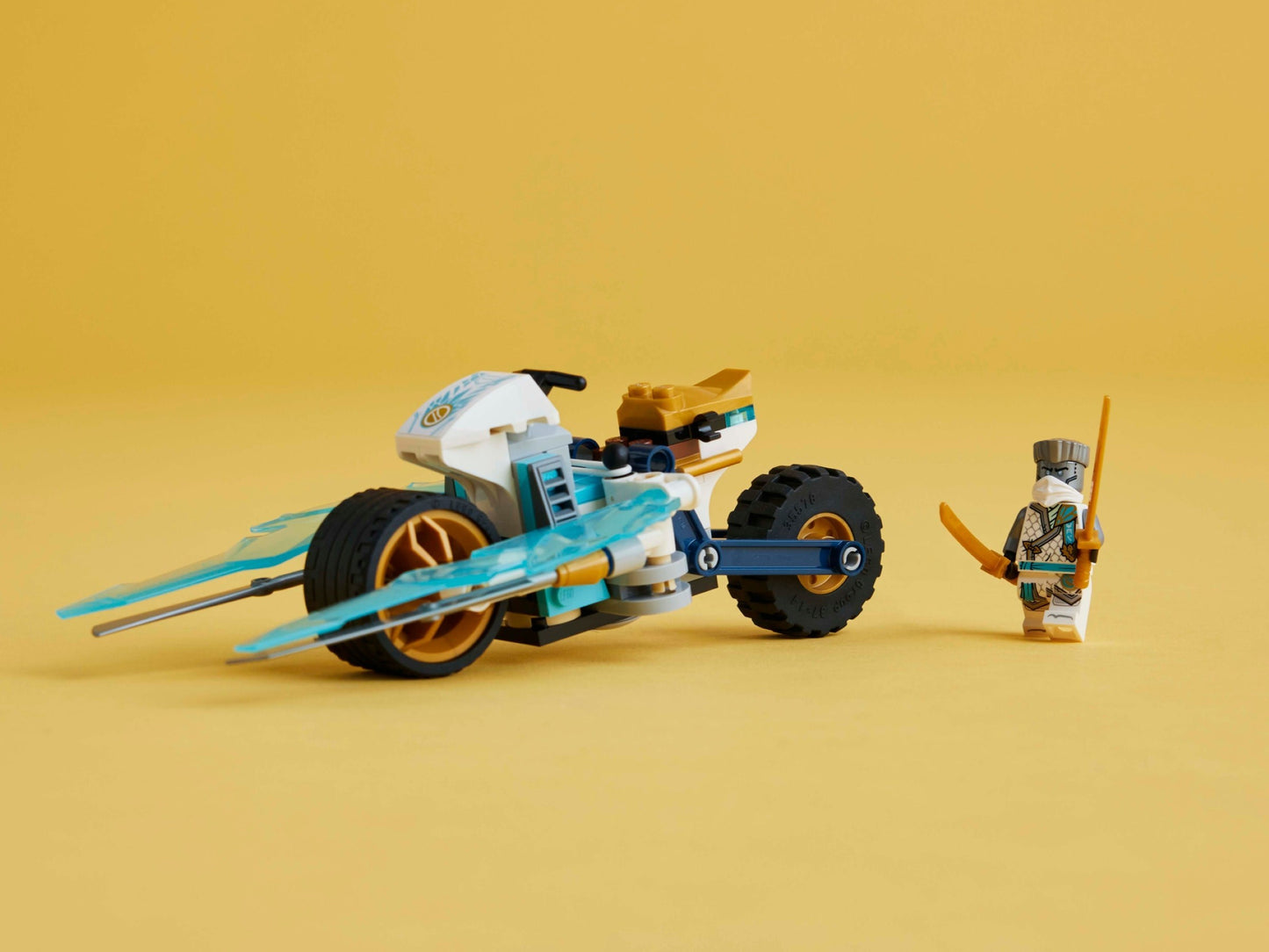 LEGO Ninjago 71816 Zane’s Ice Motorcycle