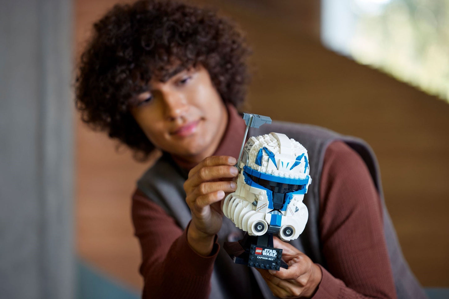 LEGO 75349 Captain Rex Helmet – Star Wars Collectible Display Model