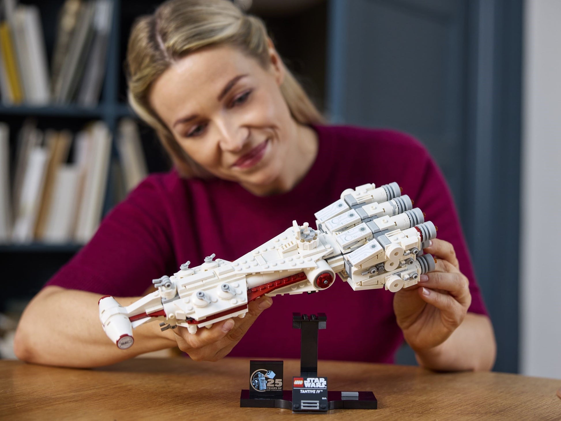 LEGO 75376 Tantive IV- Auzzi Store