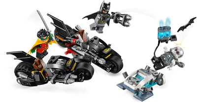 LEGO 76118 DC Super Heroes Mr. Freeze Batcycle Battle