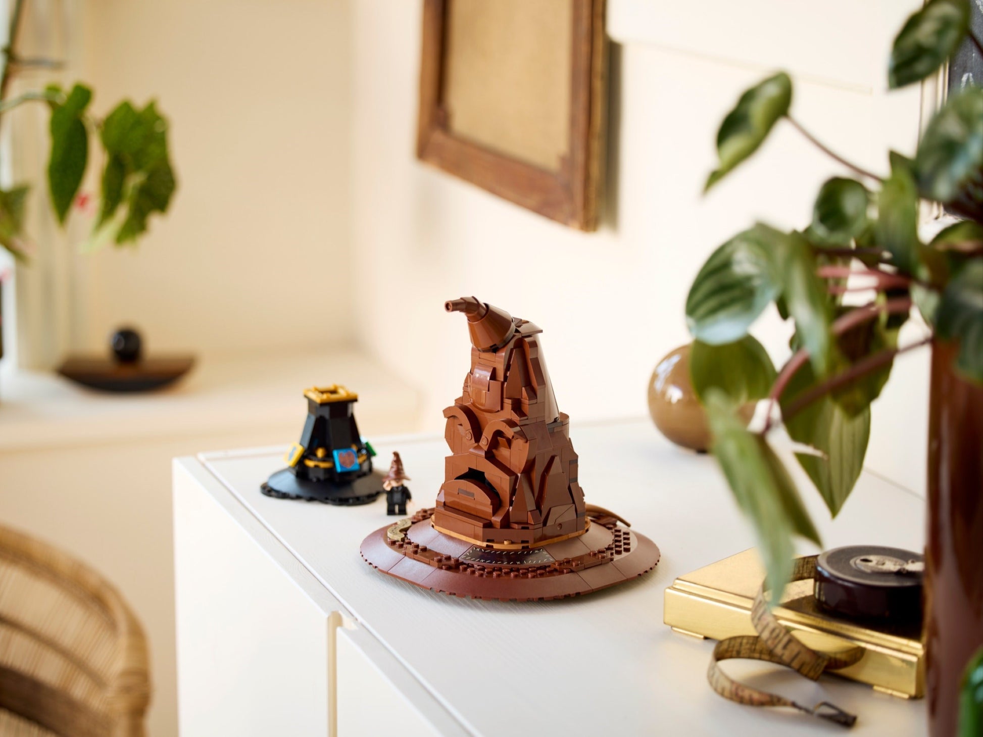 LEGO HARRY POTTER Series 76429 Talking Sorting Hat- Auzzi Store