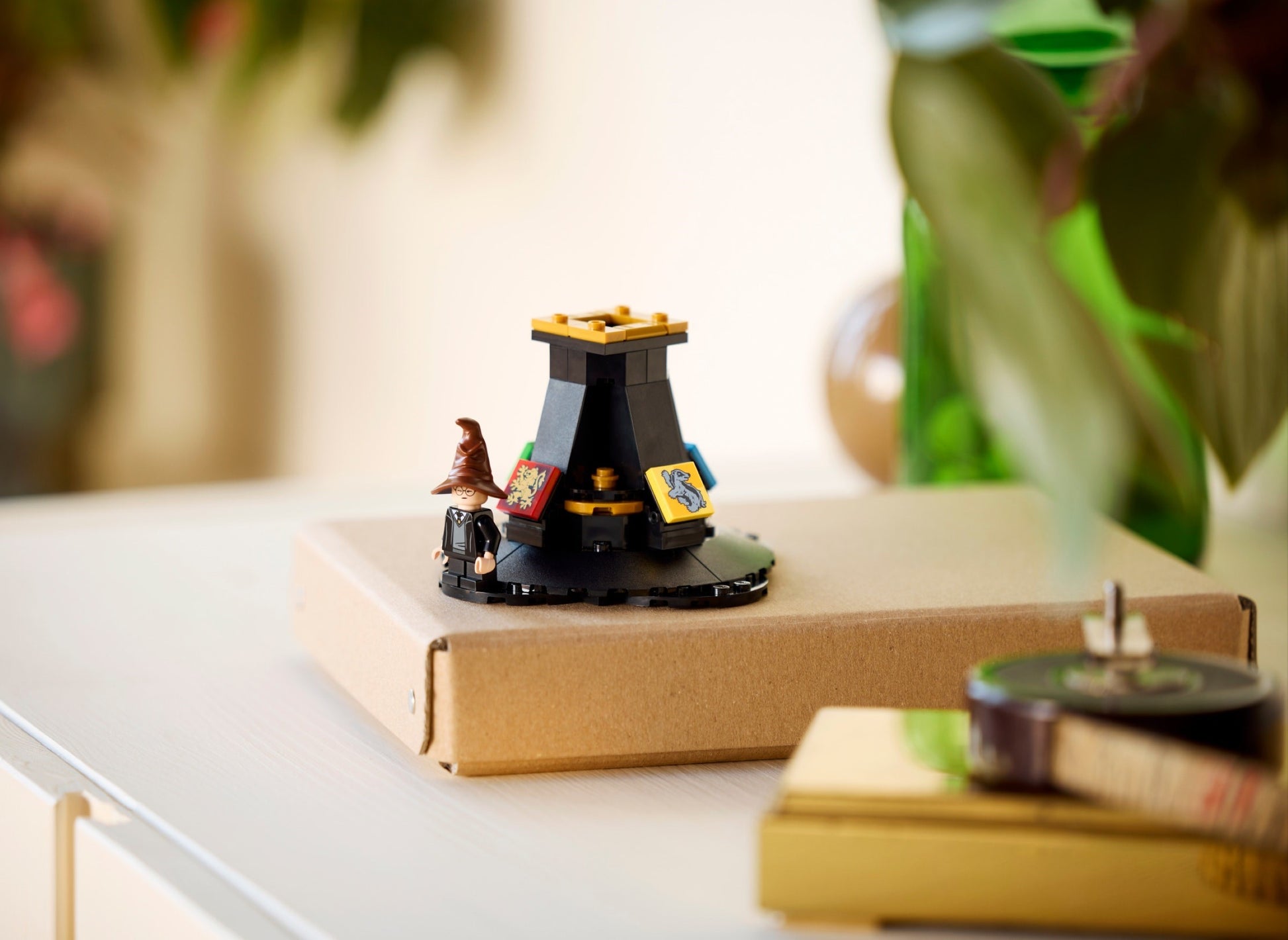 LEGO HARRY POTTER Series 76429 Talking Sorting Hat- Auzzi Store