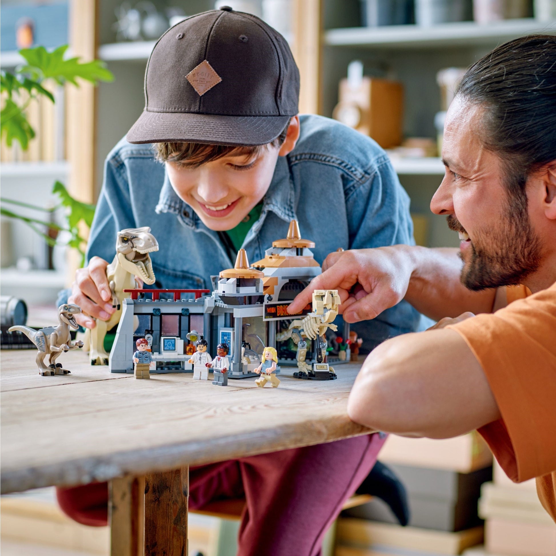 LEGO 76961 Visitor Center: T. rex & Raptor Attack Jurassic World- Auzzi Store
