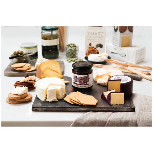 Entertainer's Cheese Selection Hamper – view 2 - Auzzistore