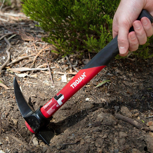 Trojan Pick Hoe - 240mm - Carbon Steel - Non-Slip Grip – view 2 - Auzzistore