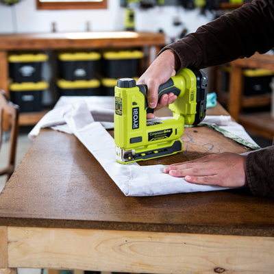 Ryobi 18V ONE+ Cordless Stapler R18ST50 - Tool Only - Compact - Lightweight - Drives 5000 Staples