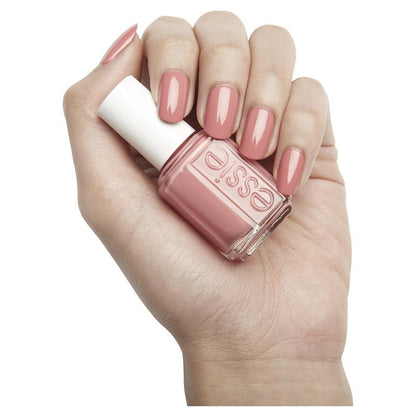 Essie Nail Polish Flying Solo 679