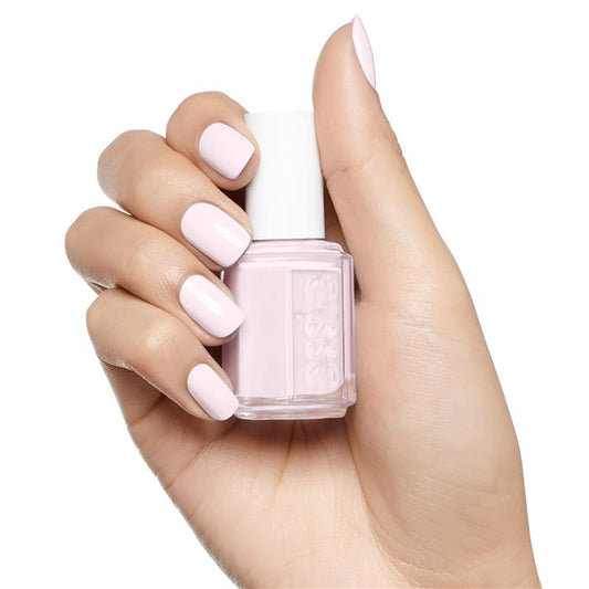 Essie Nail Polish Peak Show 389 – view 2