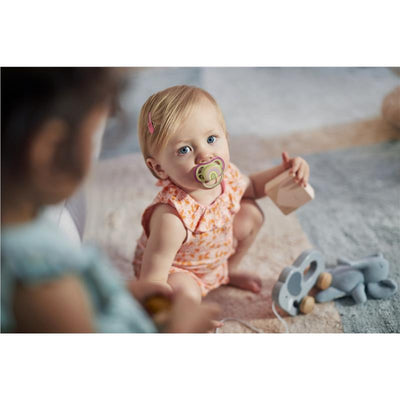 Avent Ultra Air Soother 0-6 Months - Deco Mixed 2 Pack
