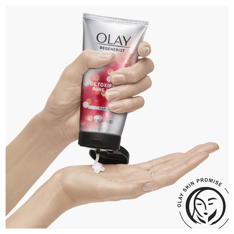 Olay Regenerist Detoxifying Pore Scrub 150ml - Deep Clean for Radiant Skin - Auzzi Store