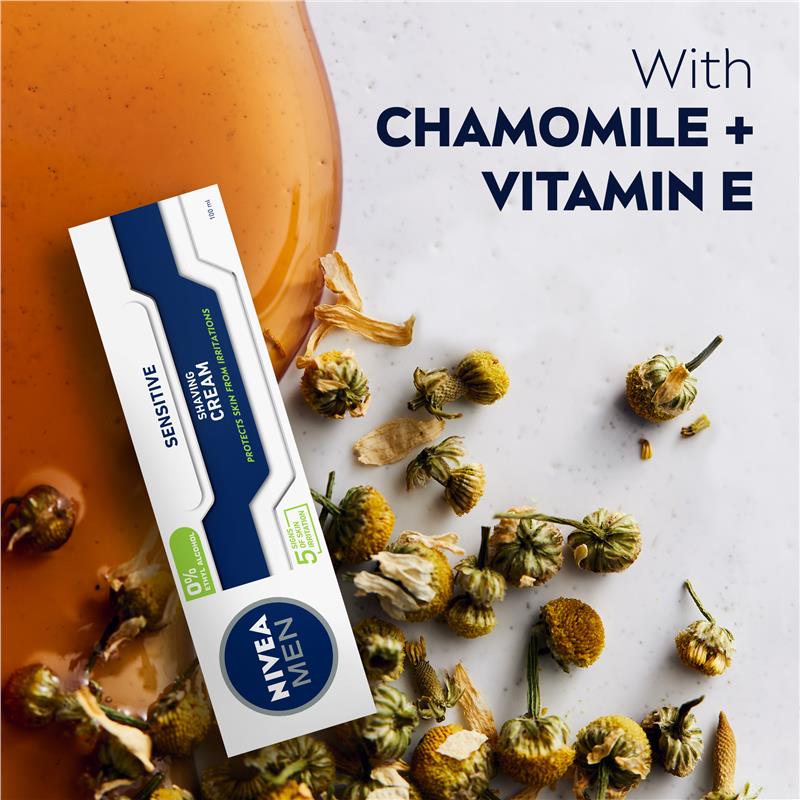 NIVEA MEN Sensitive Shaving Cream with Chamomile & Vitamin E 100ml