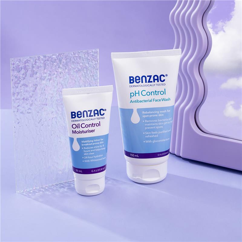 Benzac Oil Control Moisturiser 50ml - Shine Control for Breakout-Prone Skin