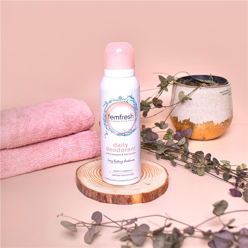 Femfresh 75g Hypoallergenic Deodorant Spray with Calendula & Silk, 8hr Protection