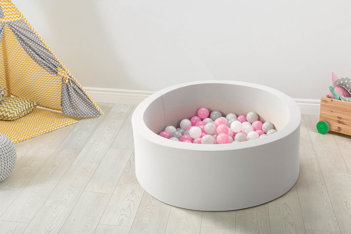 Bubbli Baby Kids Ball Pit with 200 Balls Multi Coloured (Grey/Pink)