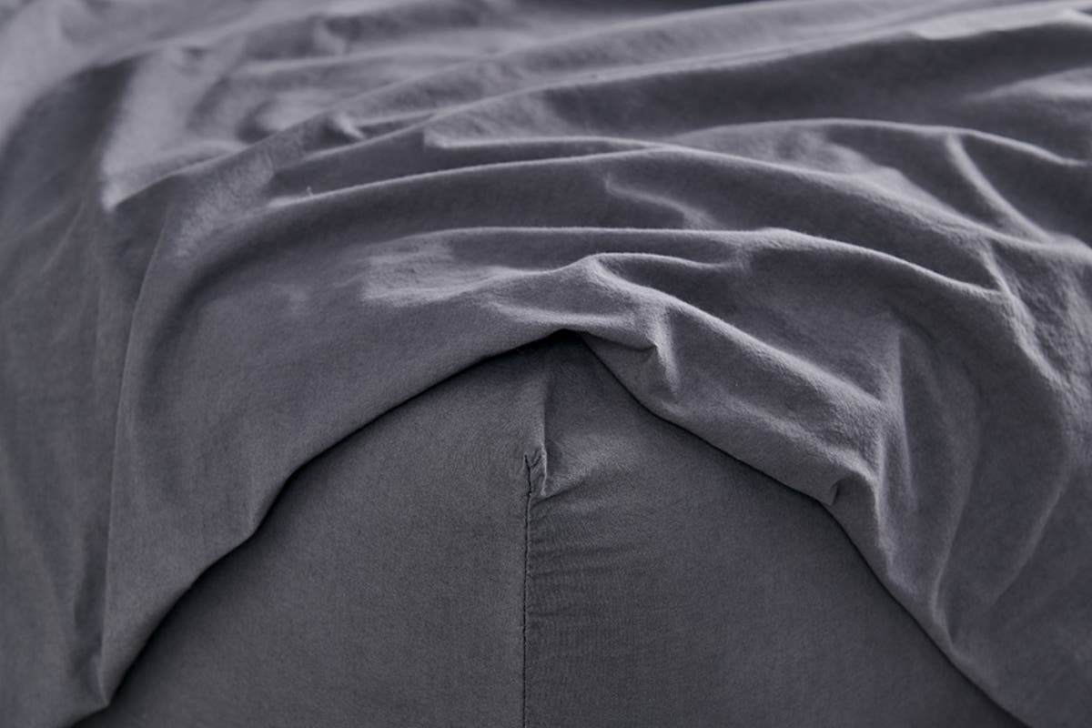 Brosa Sydney Stonewash Cotton Bed Sheet Set (Queen, Castlerock Charcoal)