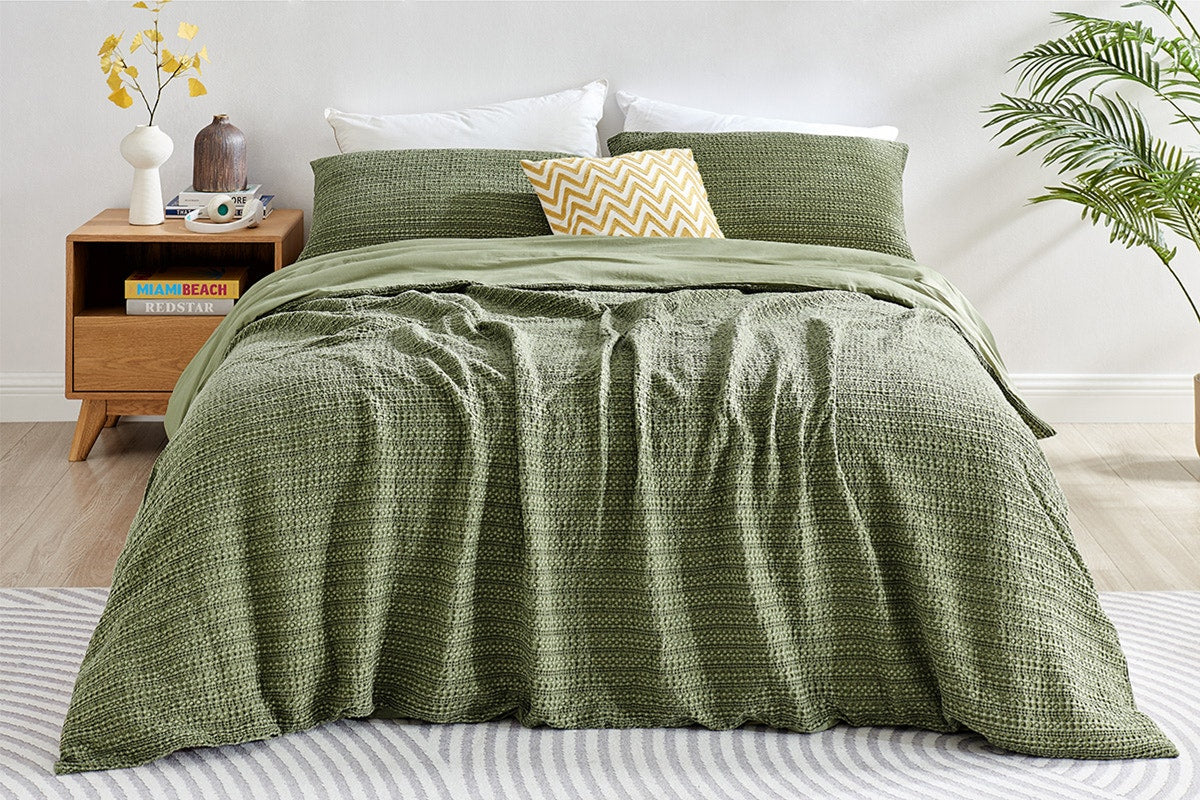 Brosa Vintage Wash Waterford Waffle Quilt Cover Set - Oiled Green Marle; King