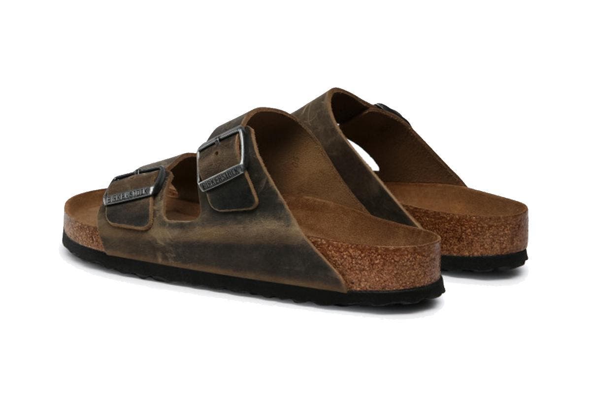 Birkenstock Unisex Arizona Oiled Leather Soft Footbed Sandals (Faded Khaki, Size 37 EU)