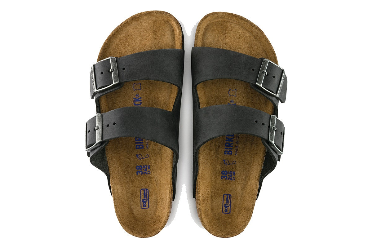 Birkenstock Arizona Oiled Leather Sandal - Black; Size 41 EU