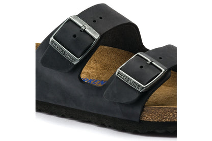 Birkenstock Arizona Oiled Leather Sandal - Black; Size 41 EU