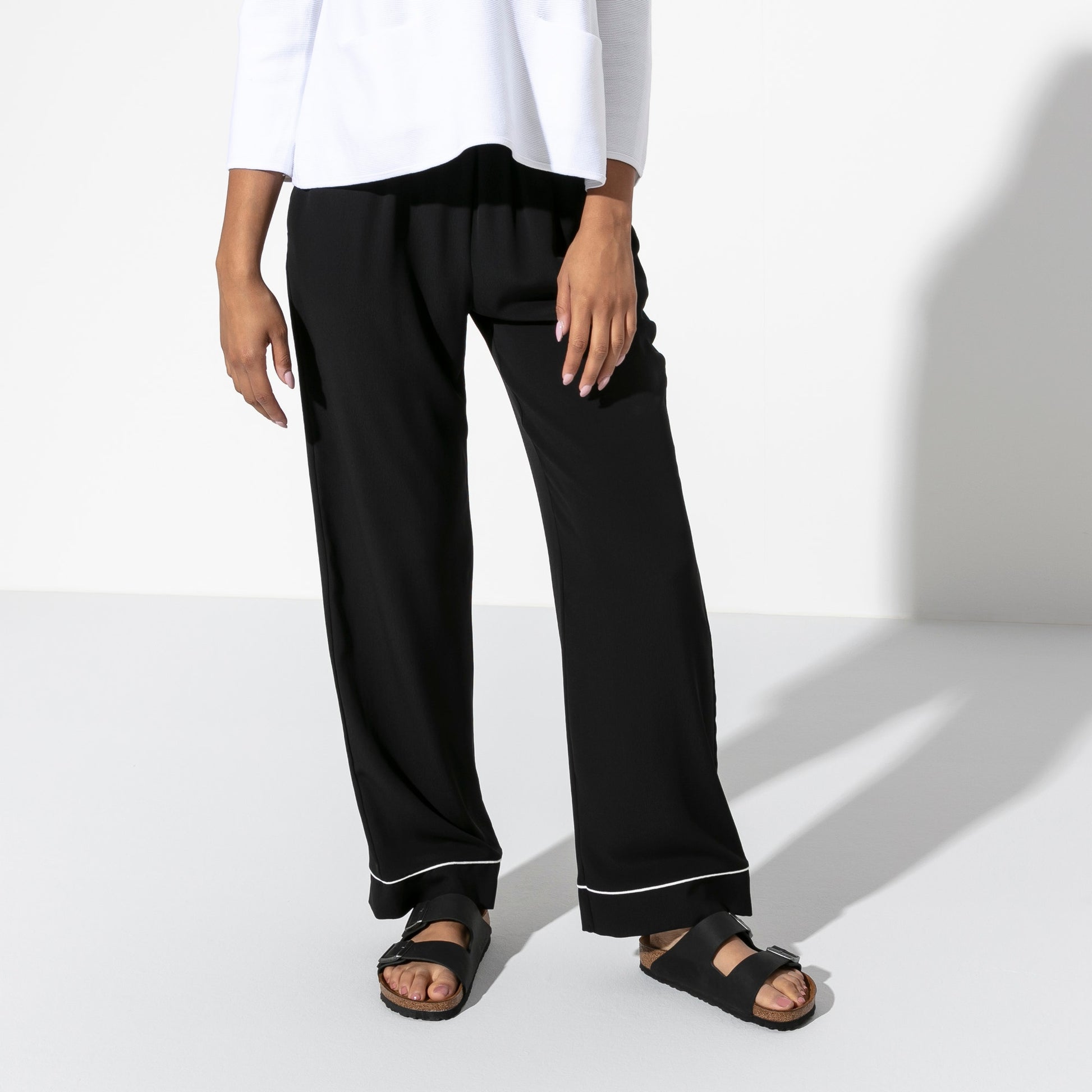 Birkenstock Arizona Oiled Leather Regular Fit Sandal (Black, Size 37 EU)