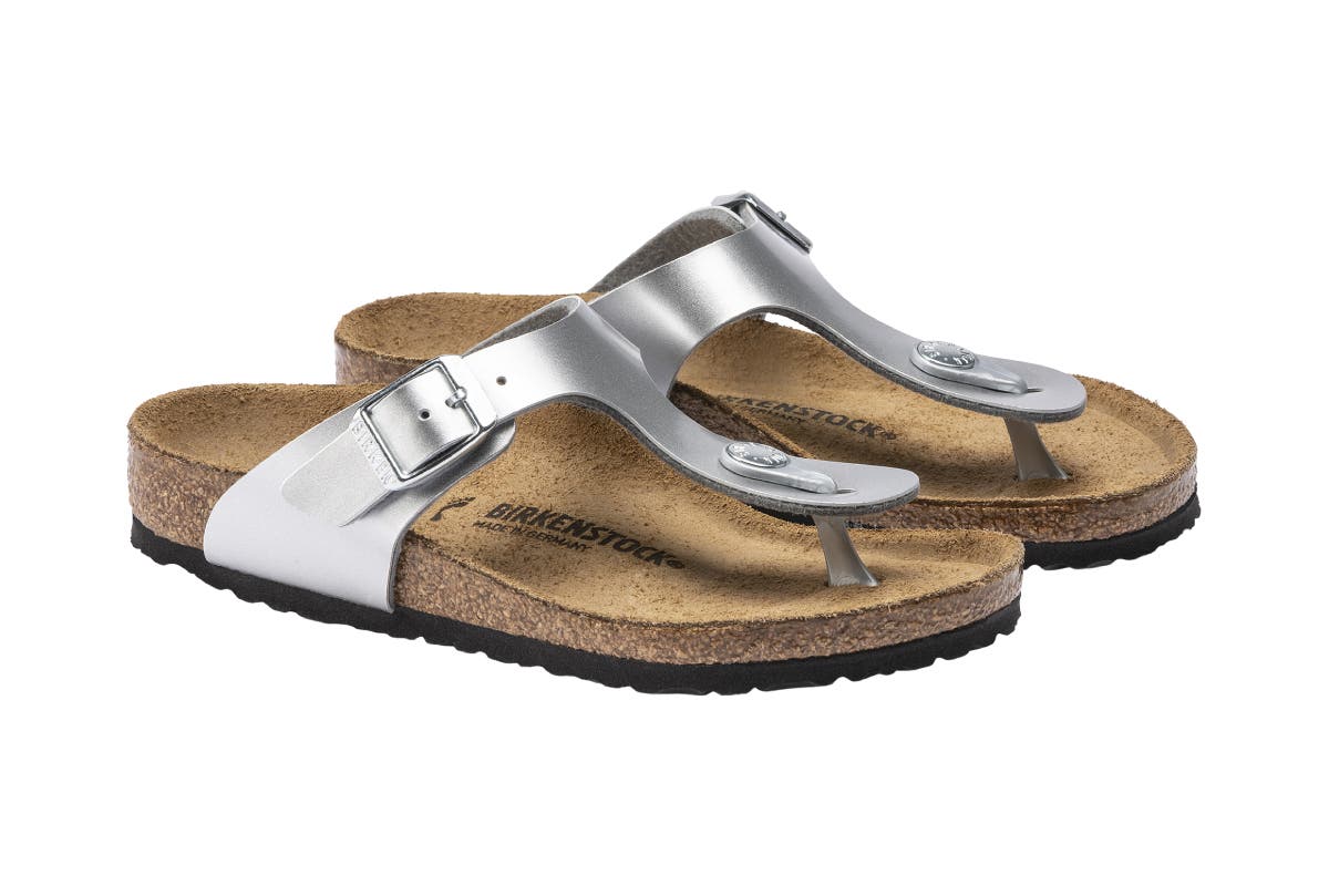 Birkenstock Kids Gizeh Birko-Flor Sandal (Electric Metallic Silver) | Auzzi Store